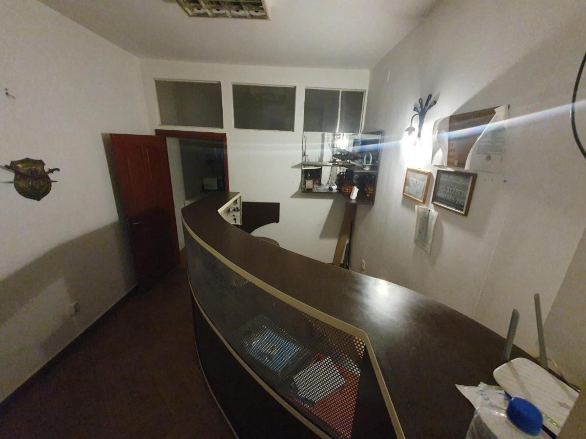 Pensiunea Sub Stejari Banesti ! Self Service ! Self Check-In! Экстерьер фото
